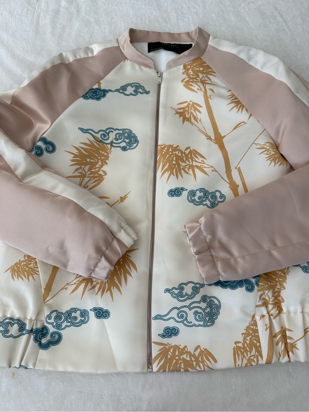 Zara “The Basic Collection” M Satin Tiger Bomber Jacket D84